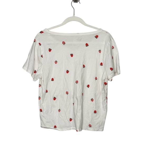 Old Navy Everywear 100% Cotton Jersey knit Tee Shirt L Strawberry Print Cream - Picture 3 of 8